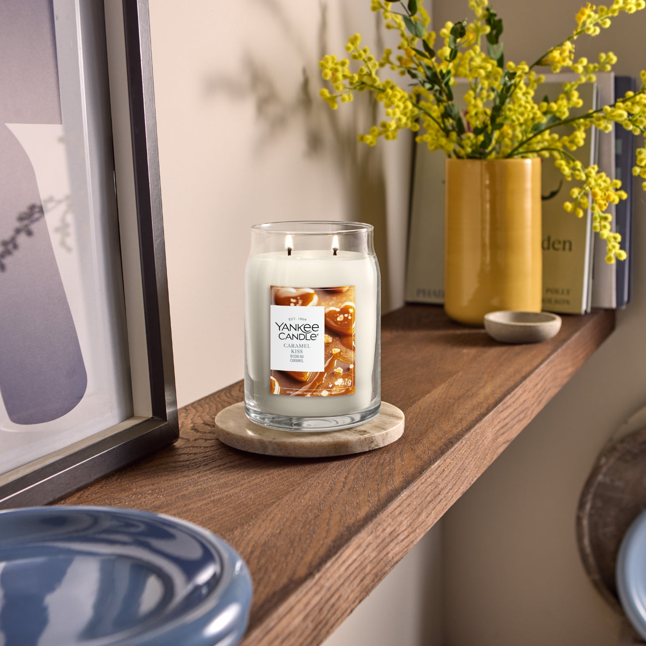 СВЕЩ YANKEE CANDLE SIGNATURE CARAMEL KISS