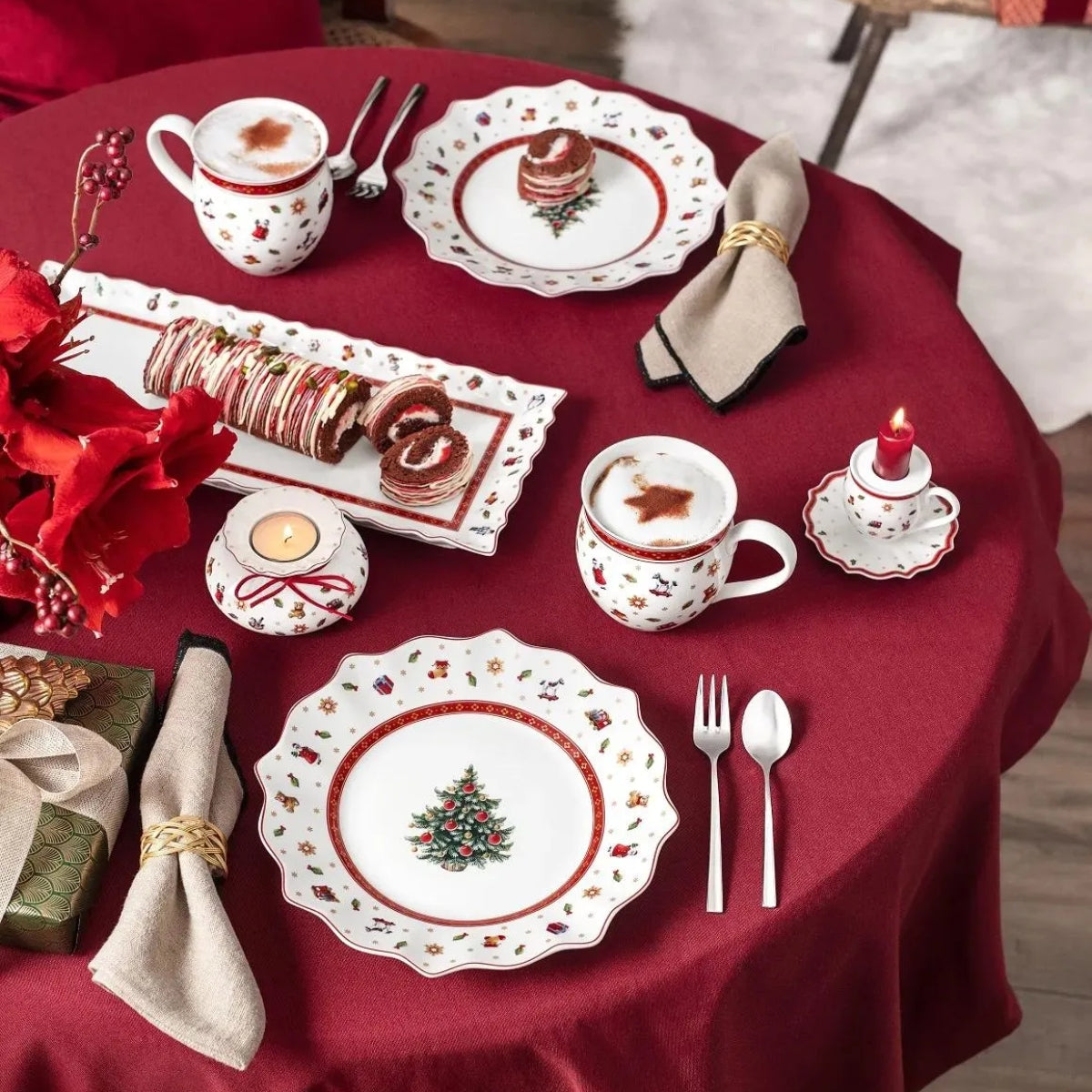 КОЛЕДЕН КОМПЛЕКТ ЧАШИ ИГРАЧКИ 2 БР VILLEROY&BOCH TOY`S DELIGHT