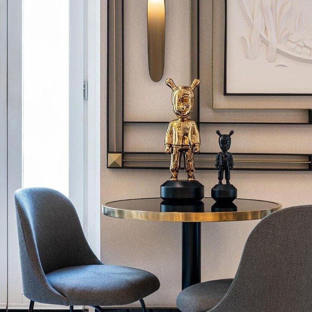 ДЕКОРАТИВНА ФИГУРА LLADRO THE GOLDEN GUEST BIG 52Х19СМ