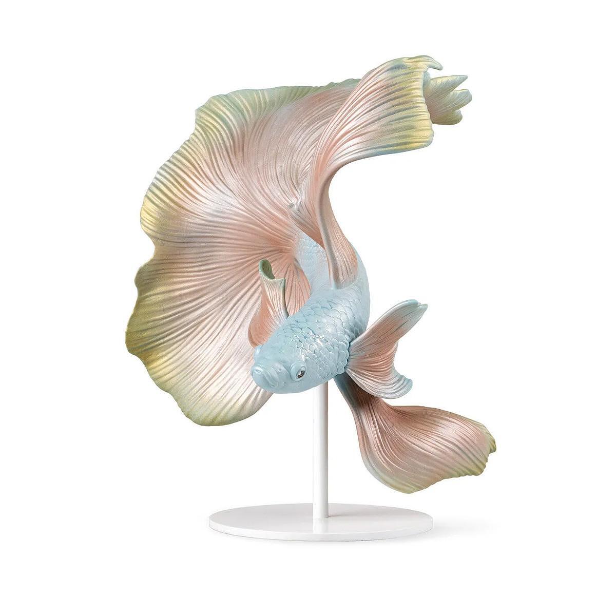 ДЕКОРАТИВНА ФИГУРА LLADRO BETTA FISH LEFT
