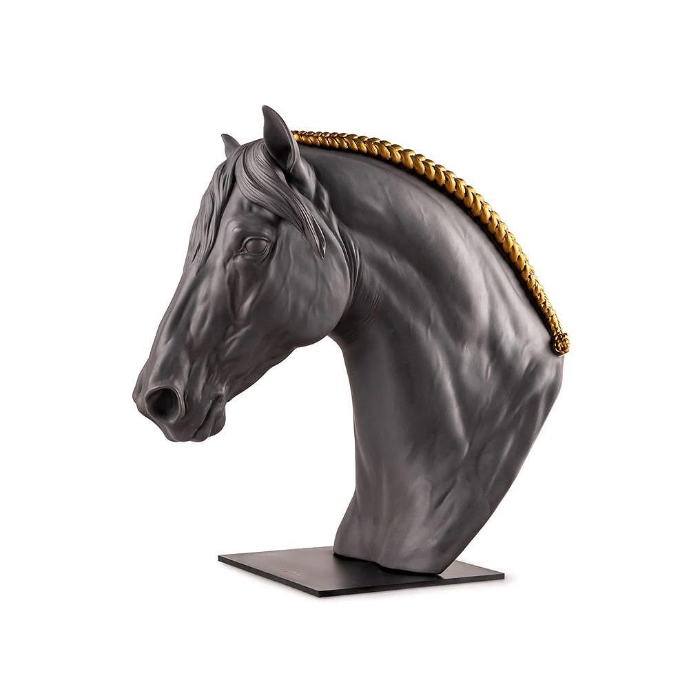 ДЕКОРАТИВНА ФИГУРА LLADRO EQUINUS 38Х21СМ