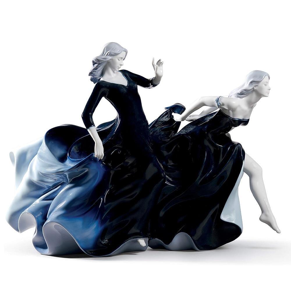 ДЕКОРАТИВНА ФИГУРА LLADRO NIGHT APPROACHES LE 40X57СМ