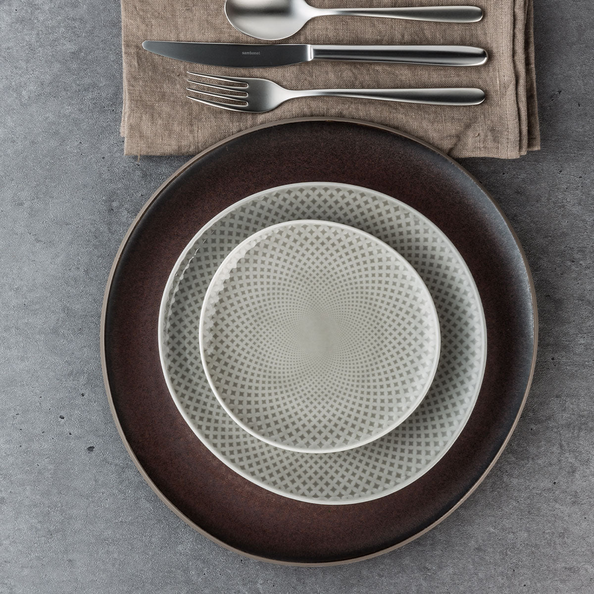 ЧИНИЯ ОСНОВНА 27СМ ROSENTHAL JUNTO BRONZE