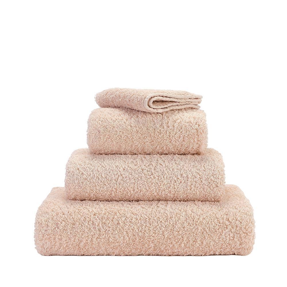 КЪРПА ABYSS HABIDECOR SUPER PILE 610 NUDE