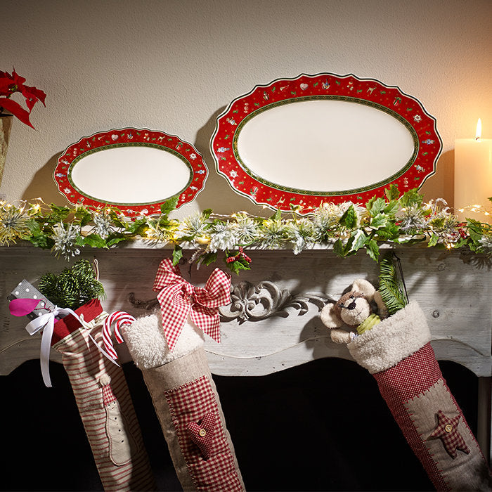 КОЛЕДНО ОВАЛНО ПЛАТО СРЕДНО VILLEROY&BOCH TOY`S DELIGHT