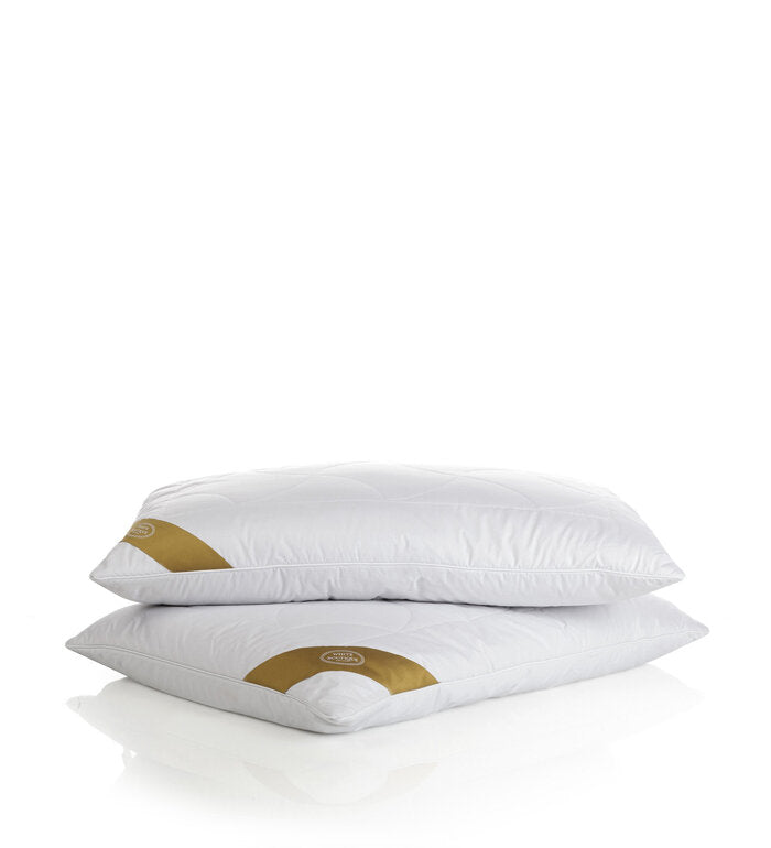 ВЪЗГЛАВНИЦА WHITE BOUTIQUE CAMELLA GOLD 50/70