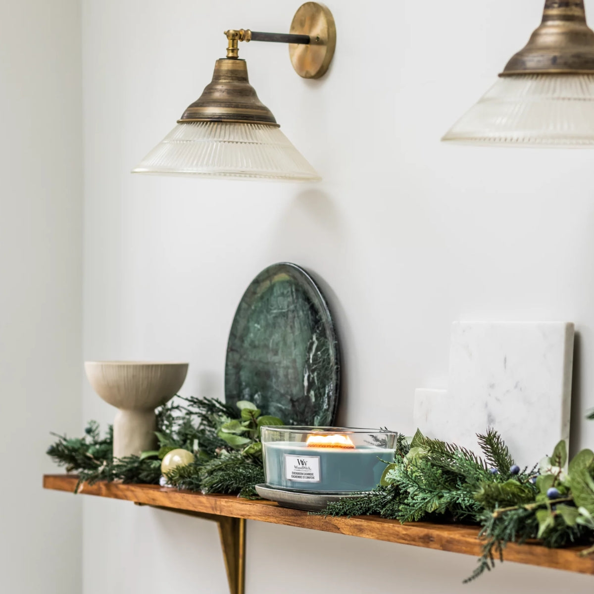 СВЕЩ WOOD WICK ELLIPSE EVERGREEN CASHMERE