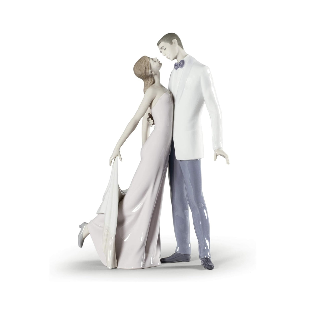 ДЕКОРАТИВНА ФИГУРА LLADRO HAPPY ANNIVERSERY 12,30Х32 СМ