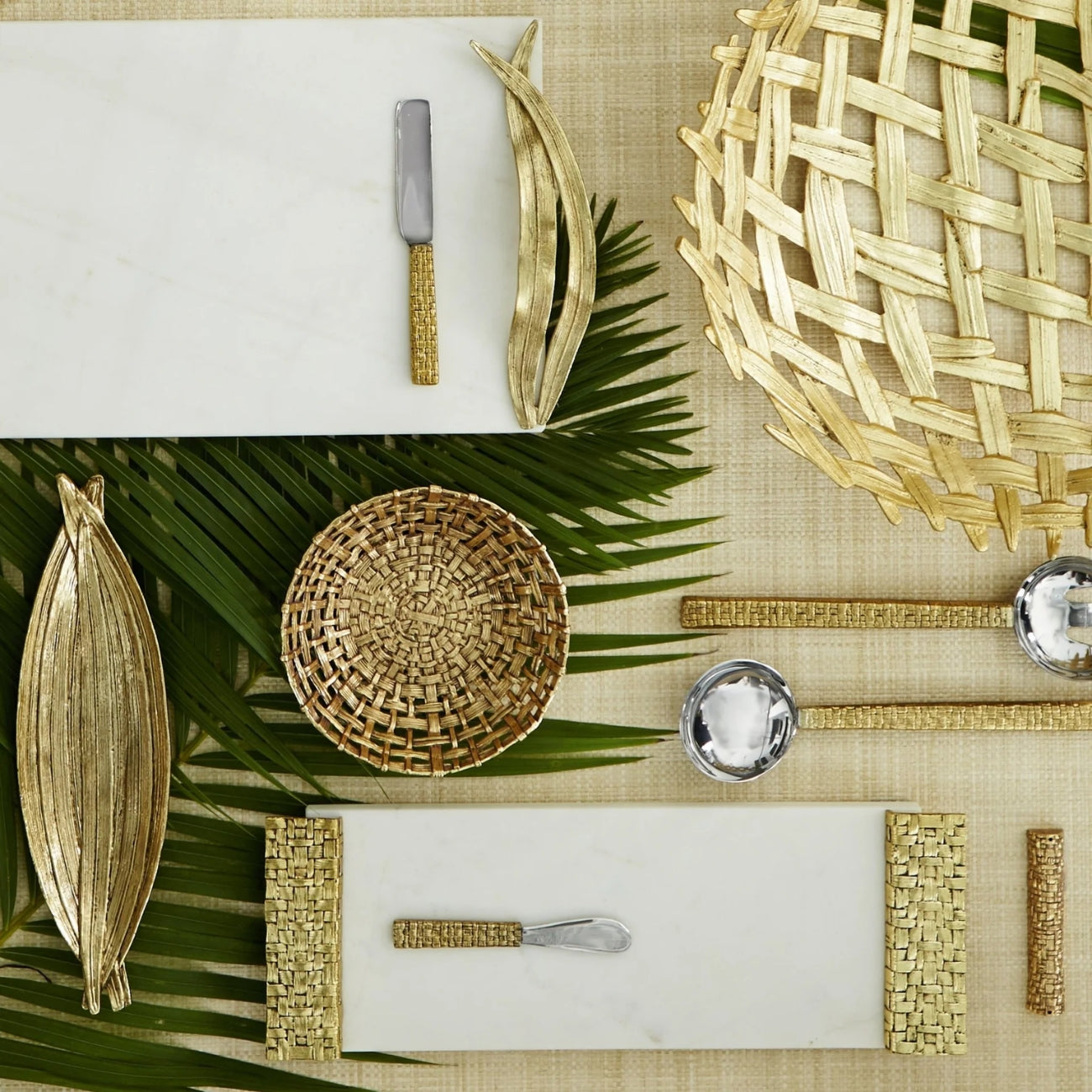 ПЛИТКА КУПА MICHAEL ARAM PALM CENTERPIECE 41,5 СМ