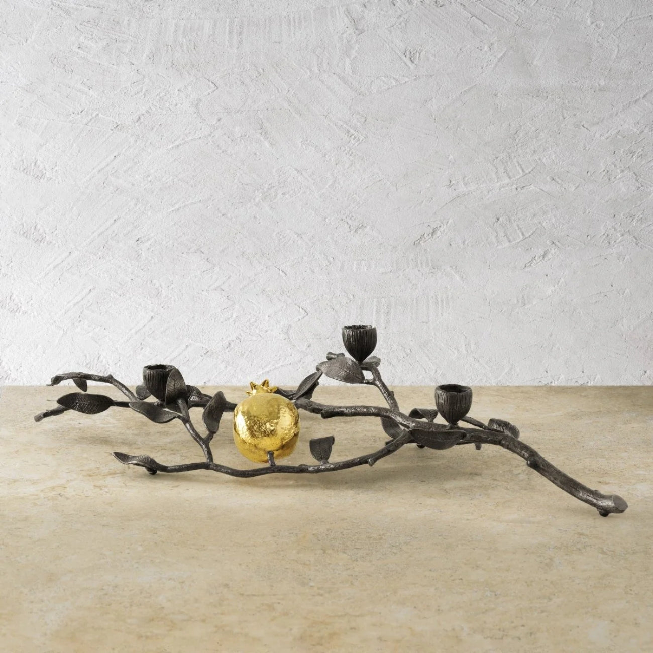 ДЕКОРАТИВЕН СВЕЩНИК MICHAEL ARAM POMEGRANATE CANDELABRA