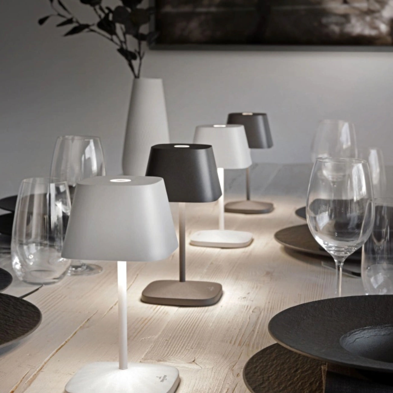 ЛЕД ЛАМПА ЗА МАСА КВАДРАТНА VILLEROY&BOCH NEAPEL WHITE 20СМ