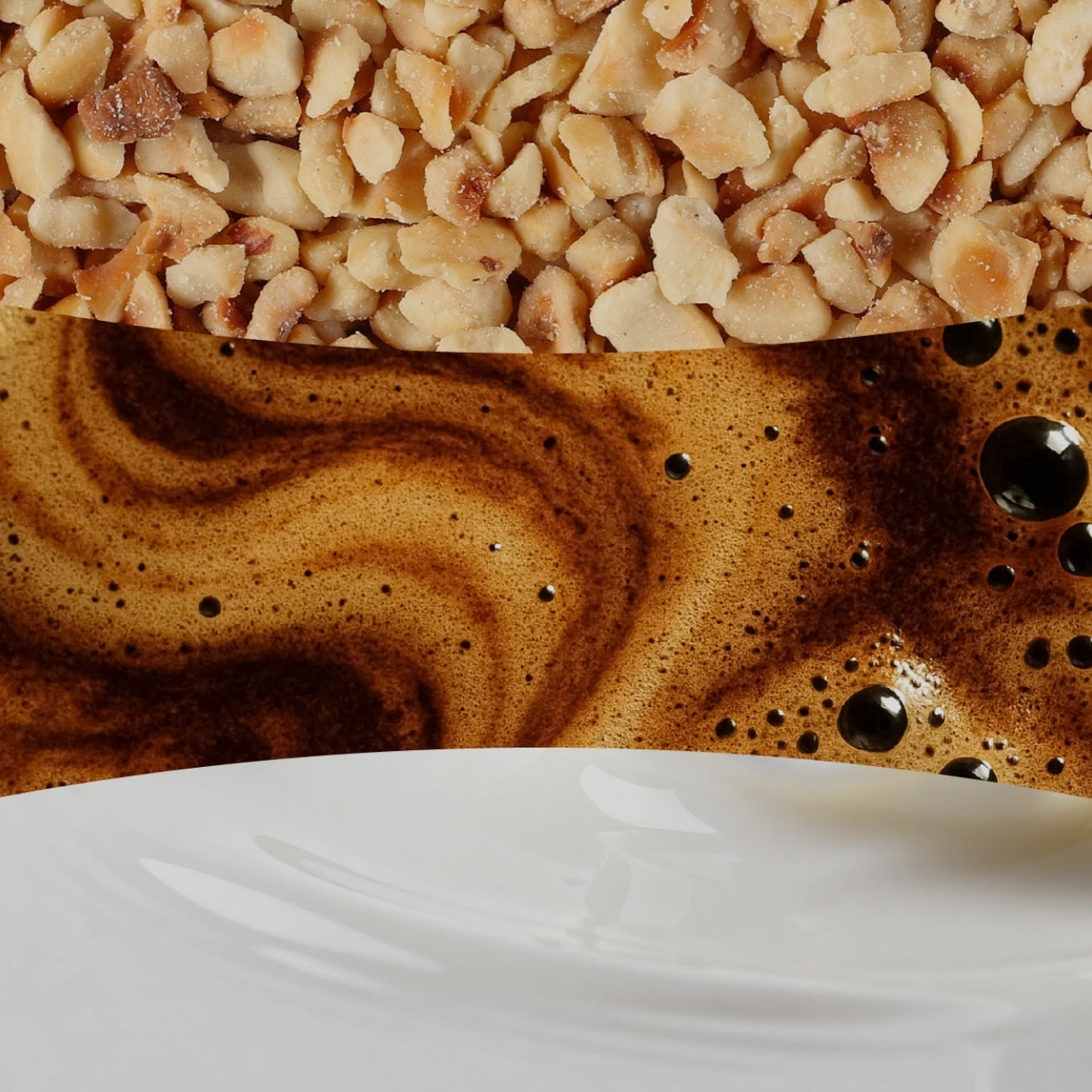 СВЕЩ WOOD WICK HAZELNUT ROAST