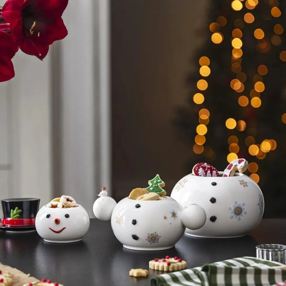 КУТИЯ ЗА БИСКВИТИ VILLEROY&BOCH SNOWMAN 31СМ