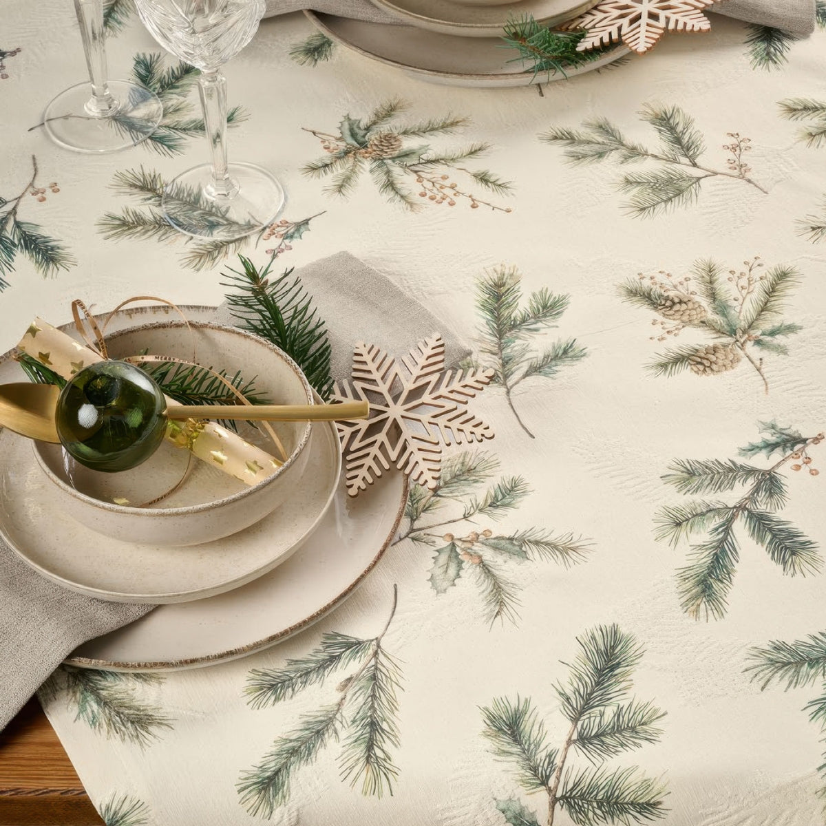 ПОКРИВКА ЗА МАСА SANDER XMAS PINE 40
