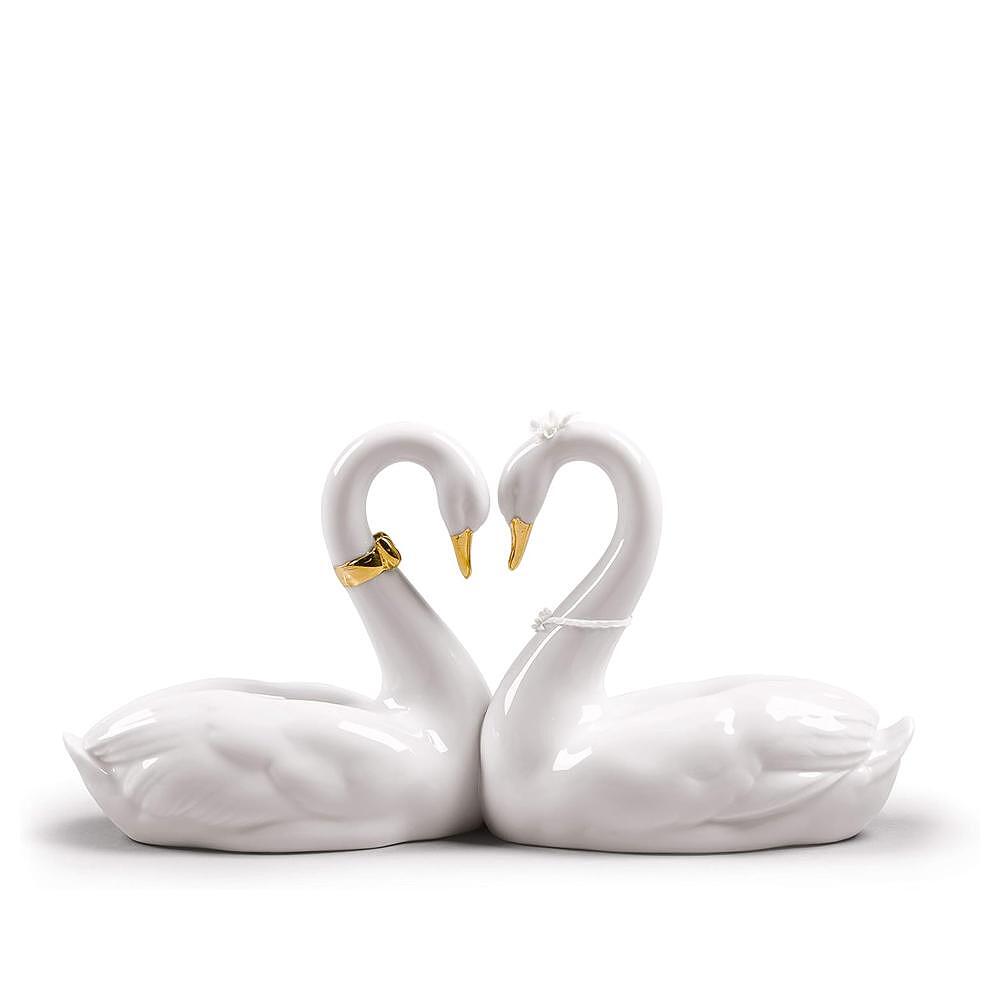 ДЕКОРАТИВНА ФИГУРА LLADRO ENDLESS LOVE GOLDEN RE-DECO