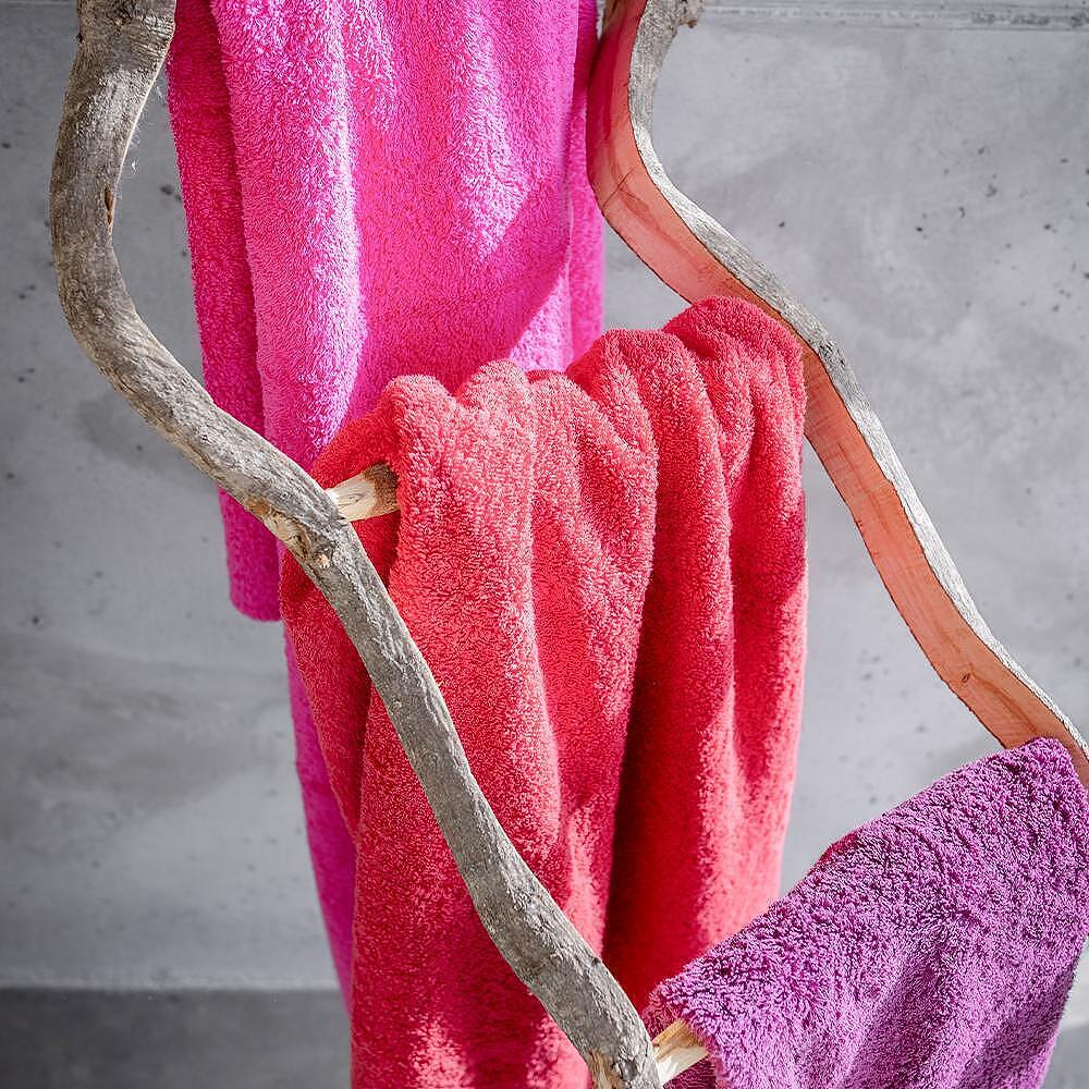 КЪРПА ABYSS HABIDECOR SUPER PILE 573 FLAMINGO