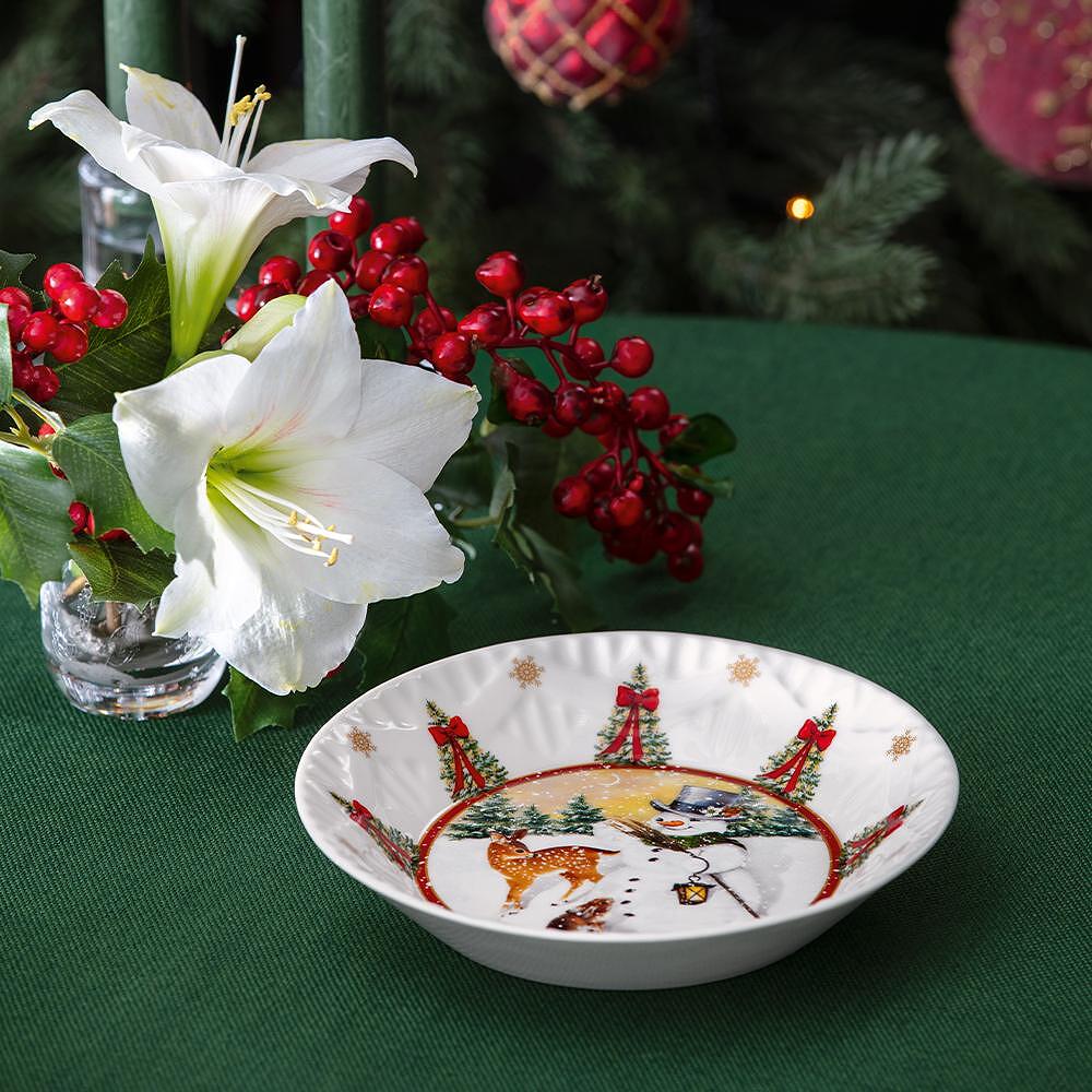 КОЛЕДНА ЧИНИЙКА VILLEROY&BOCH SNOWMAN WITH ANIMALS 17 СМ