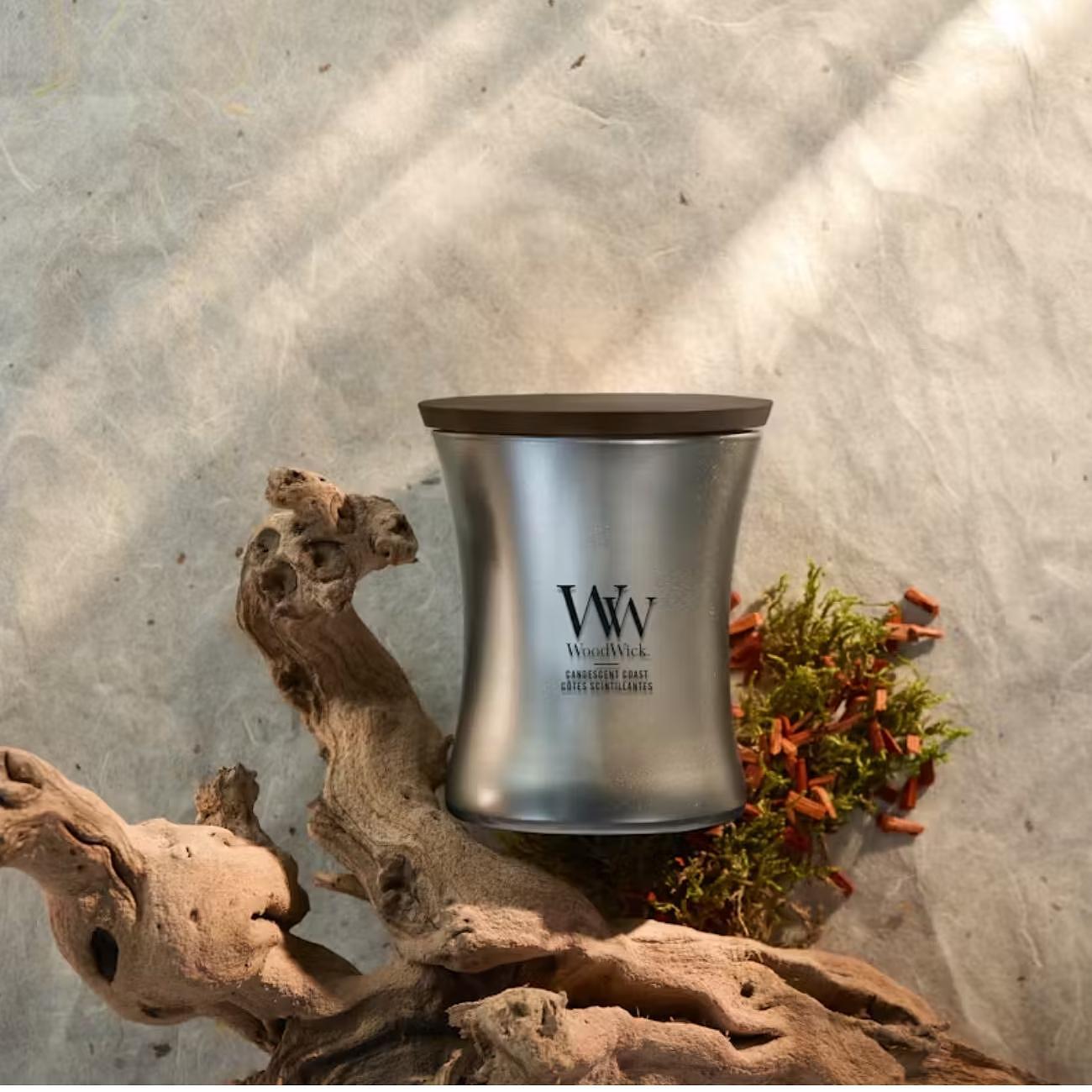 СВЕЩ WOOD WICK MEDIUM JAR SPC CANDESCENT COAST