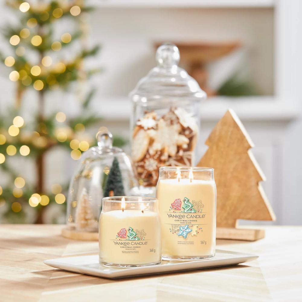 СВЕЩ YANKEE CANDLE SIGNATURE CHRISTMAS COOKIE